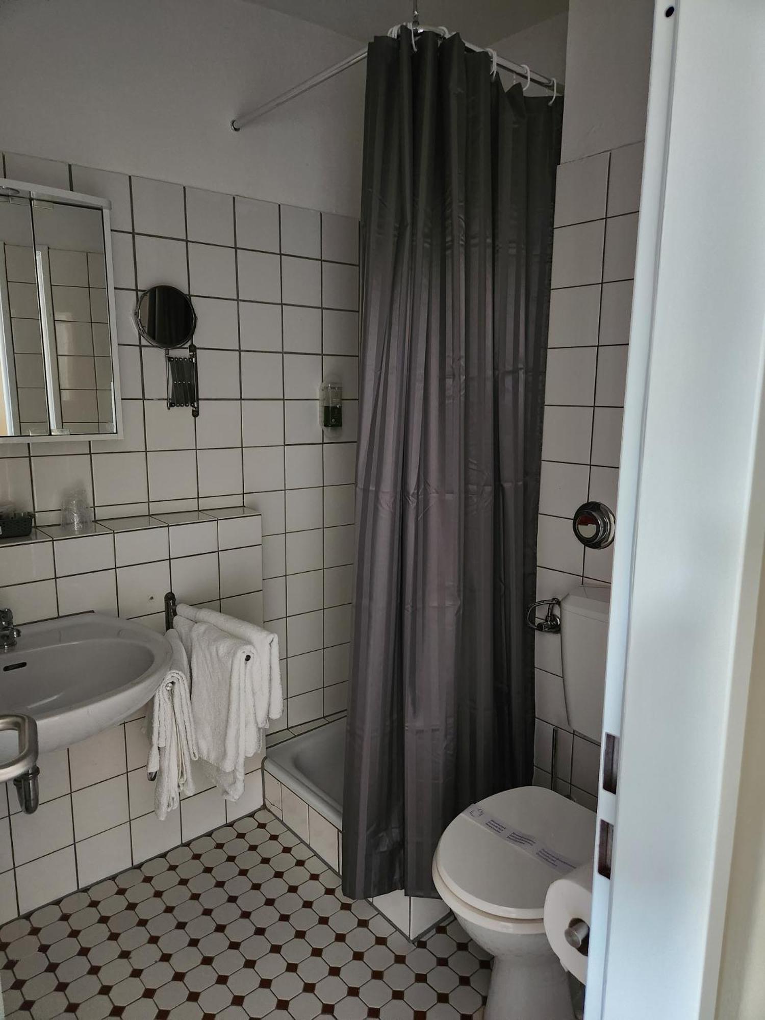 Nauwieser Apartments Saarbrücken Rom bilde